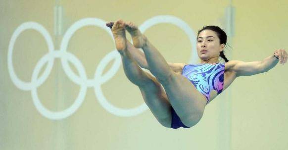 跳水女运动员(跳水女运动员全红婵简历)